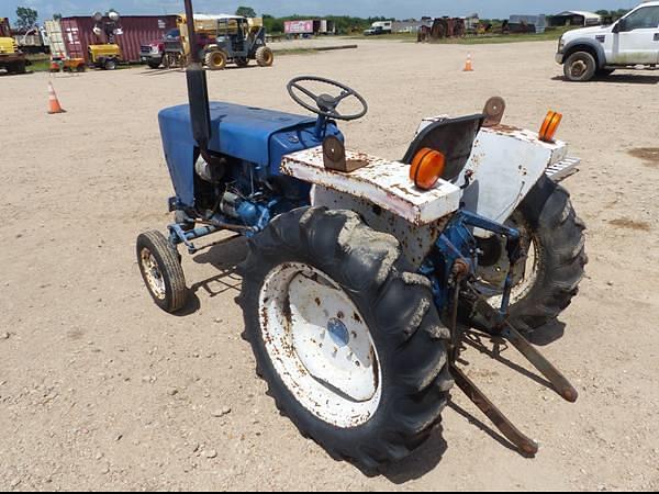 Image of Ford 1500 equipment image 4