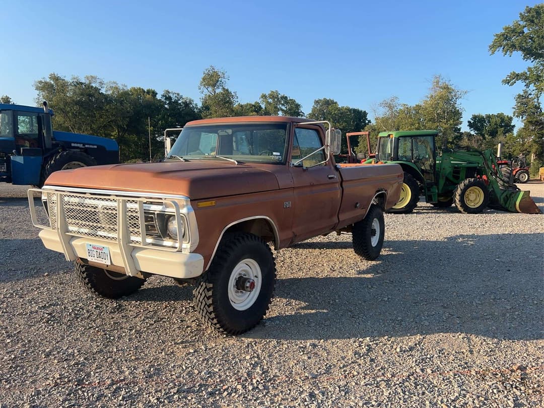 Image of Ford F-250 Primary image
