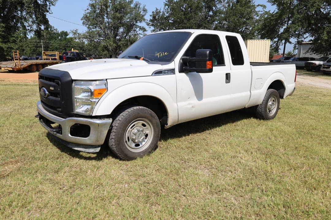 Image of Ford F-250 Primary image
