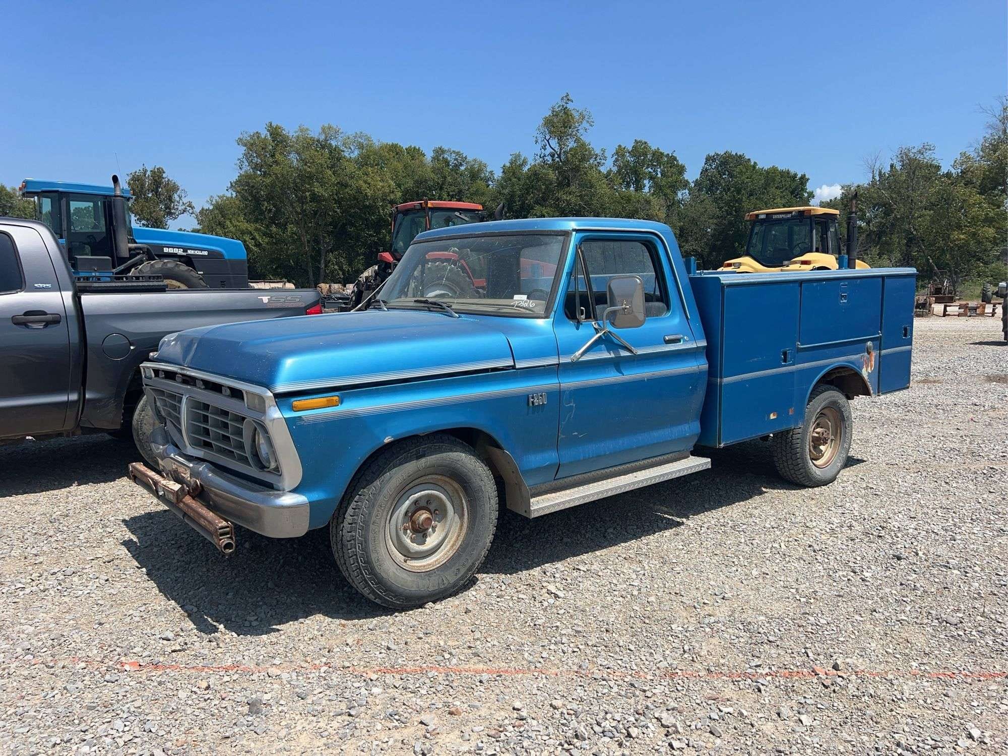 Ford F-250 Equipment Image0
