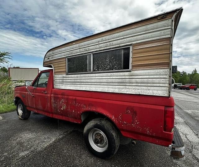 Image of Ford F-250 equipment image 1