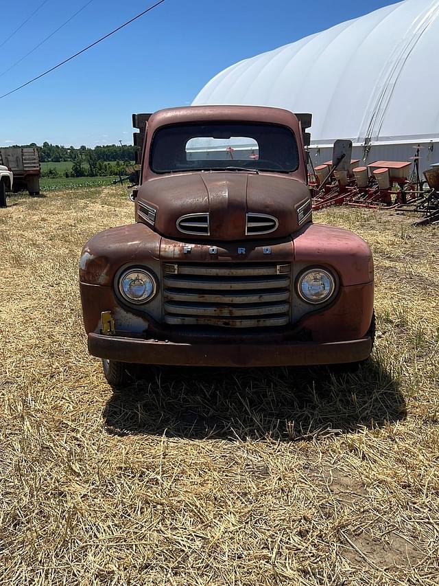 Image of Ford F-3 equipment image 3