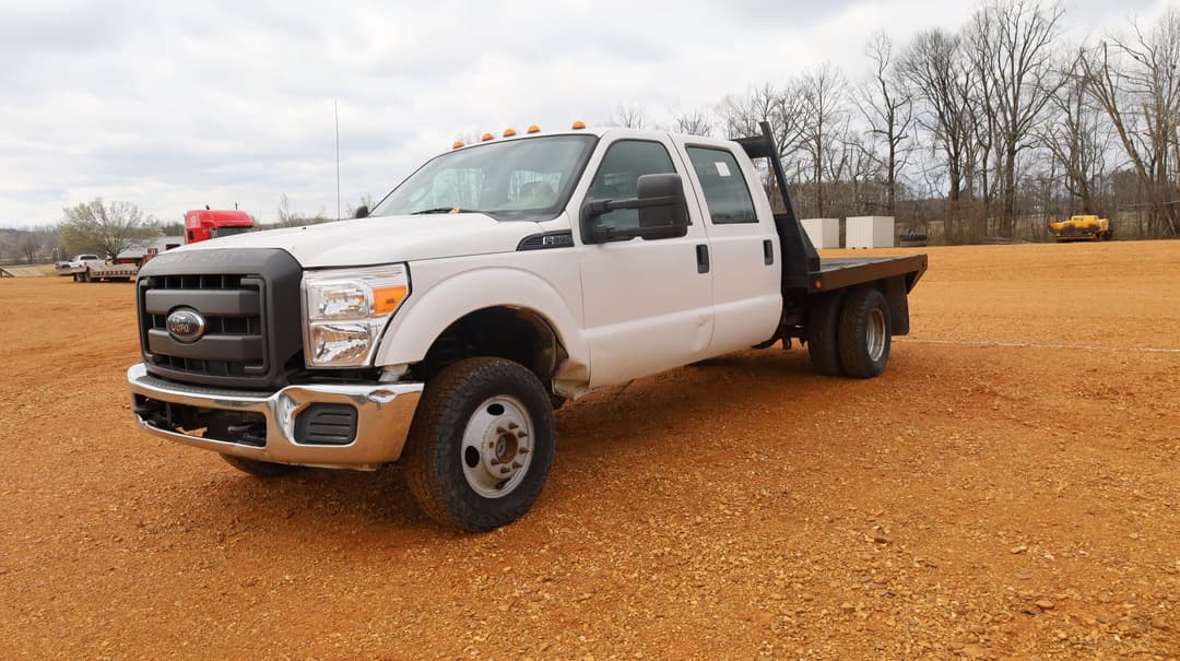Image of Ford F-350 Primary image