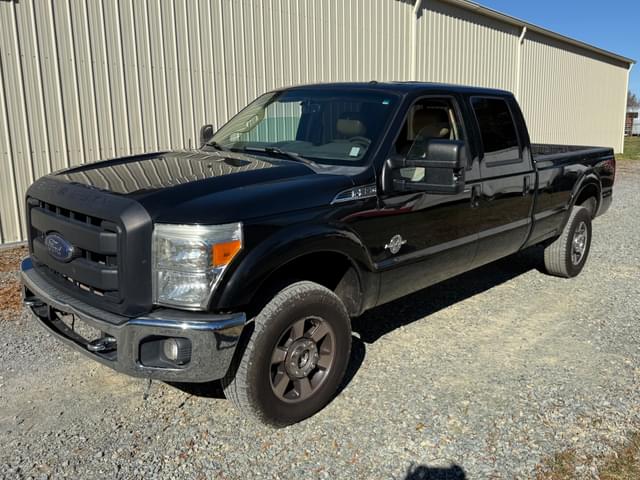 Image of Ford F-350 equipment image 4