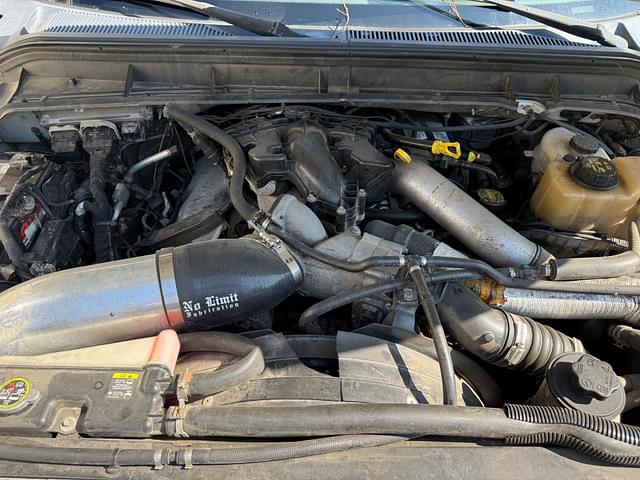 Image of Ford F-250 equipment image 4