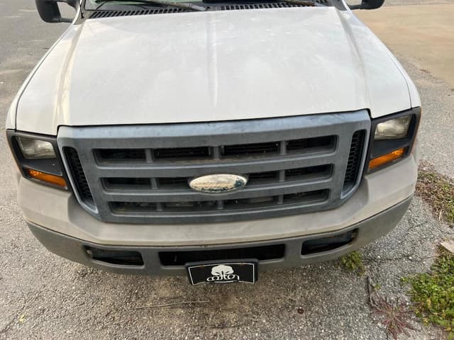 Image of Ford F-450 equipment image 1