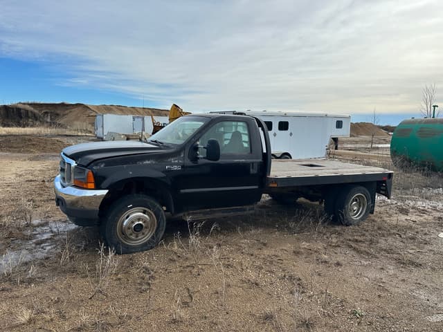 Image of Ford F-450 equipment image 1