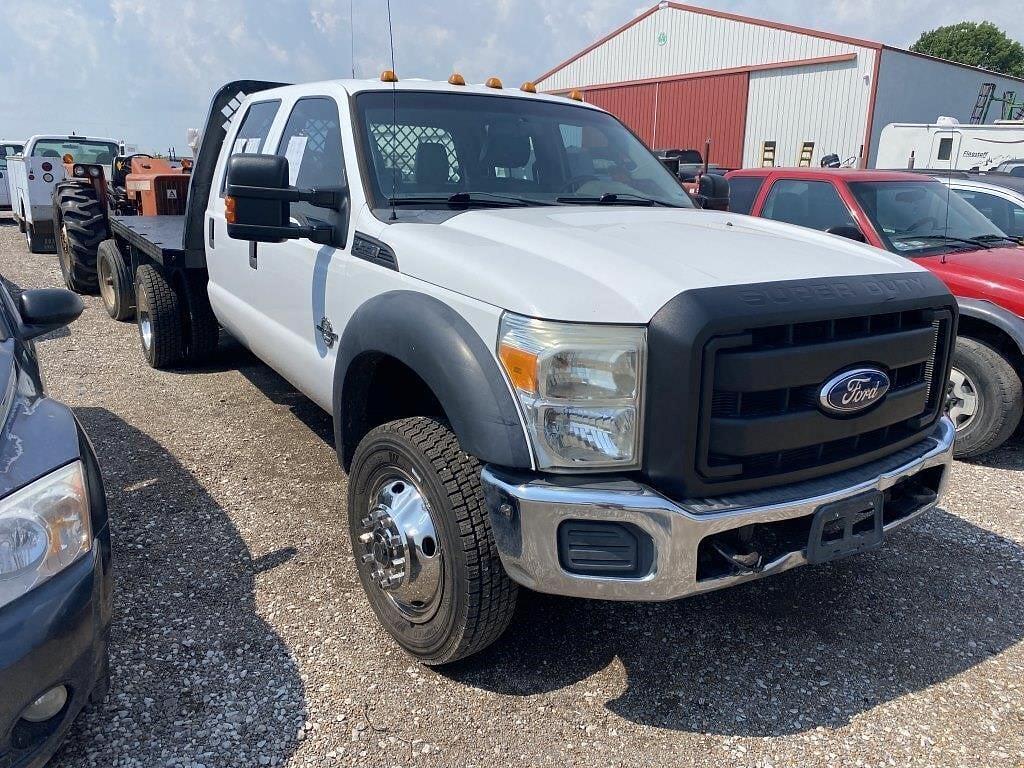 Image of Ford F-550 Primary image