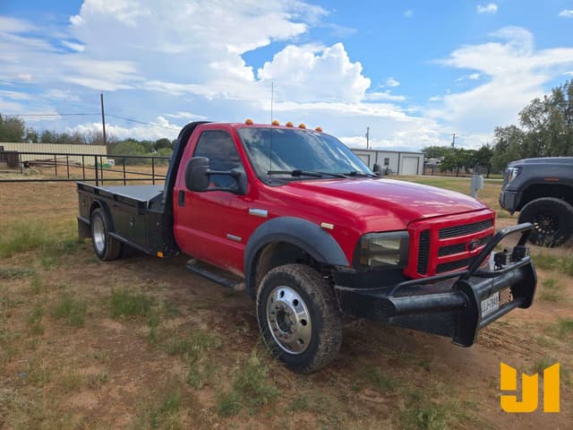 Image of Ford F-550 equipment image 1