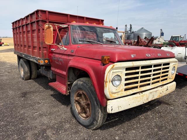 Image of Ford F-650 equipment image 1