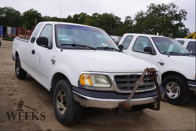 Image of Ford F-150 equipment image 1
