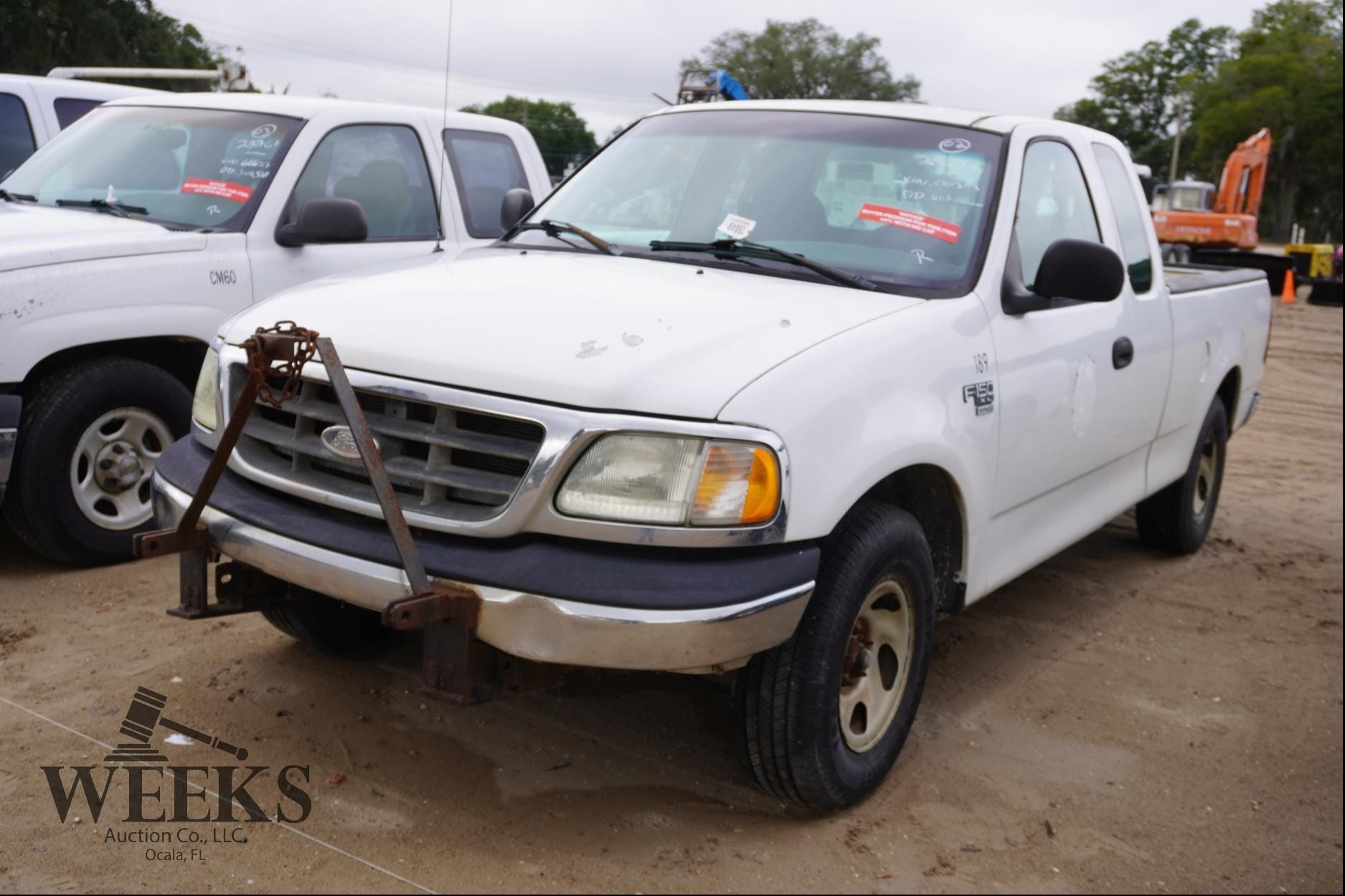 2002 Ford F-150 Equipment Image0