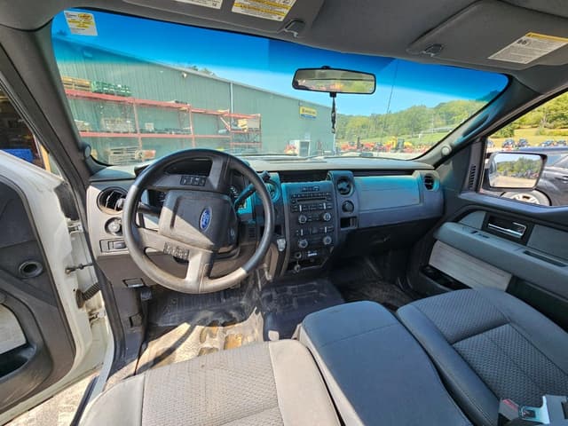 Image of Ford F-150 equipment image 3