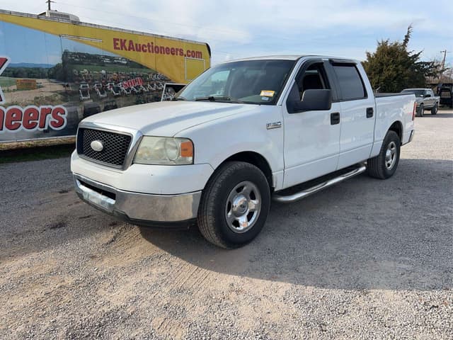 Image of Ford F-150 equipment image 4