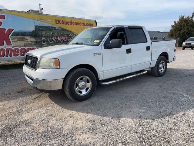 Image of Ford F-150 equipment image 3