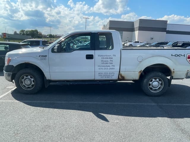 Image of Ford F-150 equipment image 1