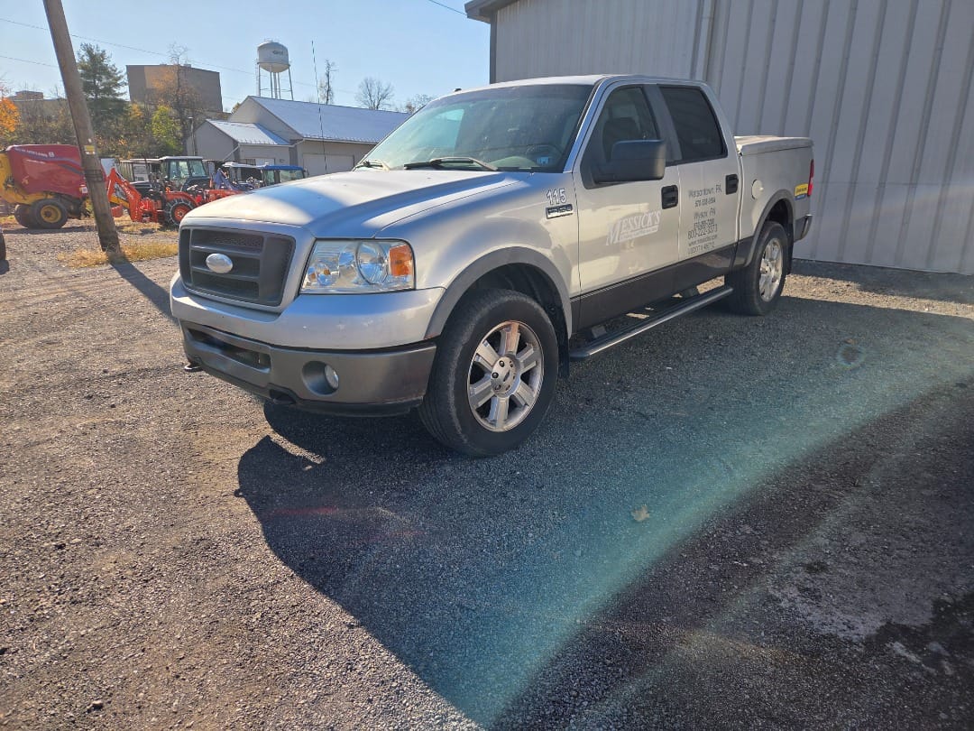 Ford F-150 Equipment Image0