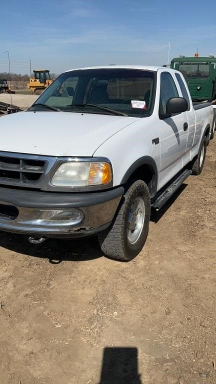 Image of Ford F-150 Primary image