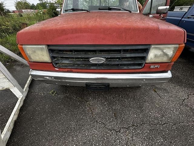 Image of Ford F-150 equipment image 2