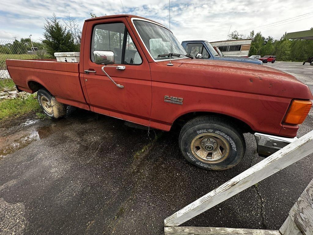 Image of Ford F-150 Primary image
