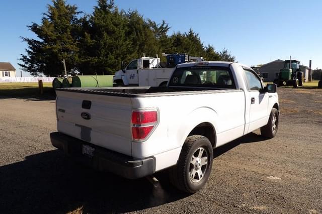 Image of Ford F-150 equipment image 3