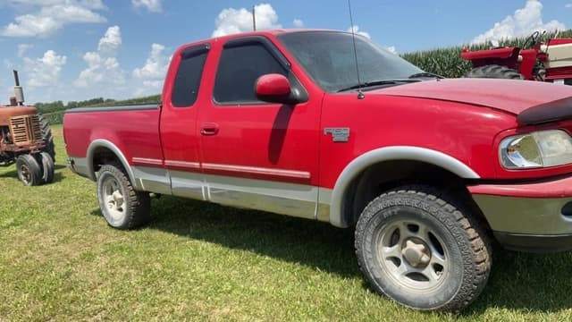 Image of Ford F-150 equipment image 2