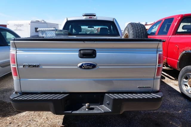 Image of Ford F-150 equipment image 2