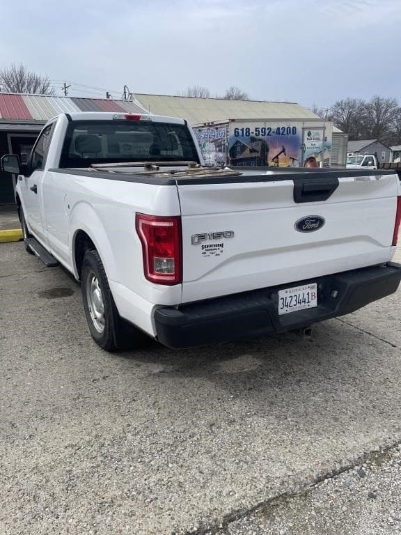 Image of Ford F-150 equipment image 4