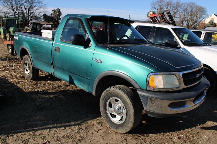 Image of Ford F-150 Primary image