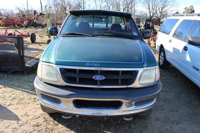 Image of Ford F-150 equipment image 1