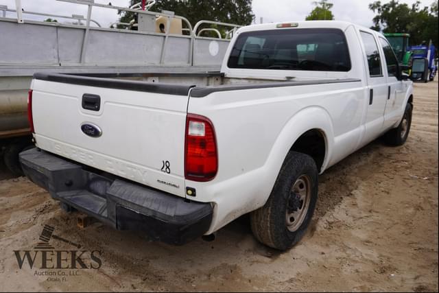 Image of Ford F-250 equipment image 1