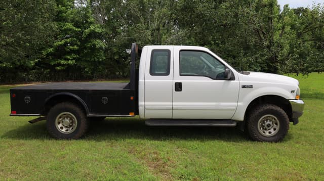 Image of Ford F-250 equipment image 1