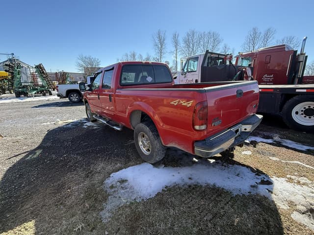 Image of Ford F-250 equipment image 2