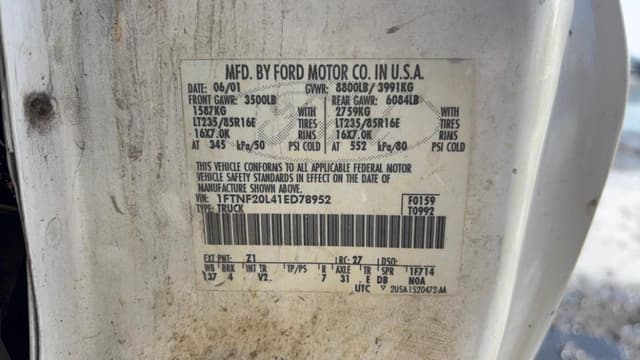 Image of Ford F-250 equipment image 2