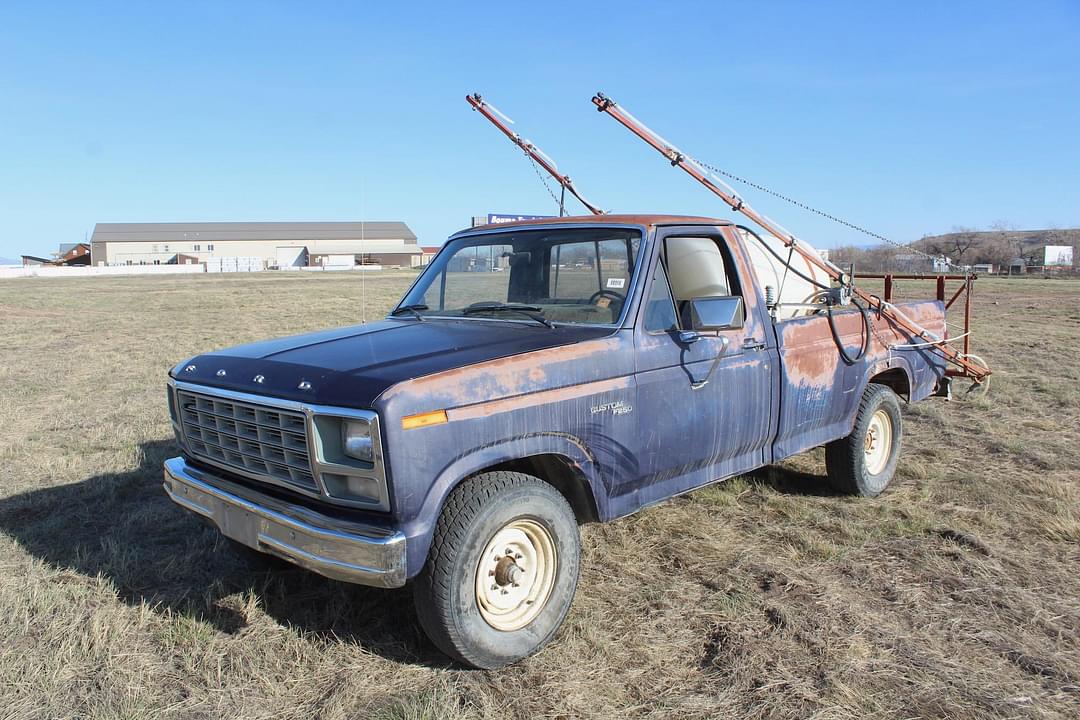 Image of Ford F-250 Primary image