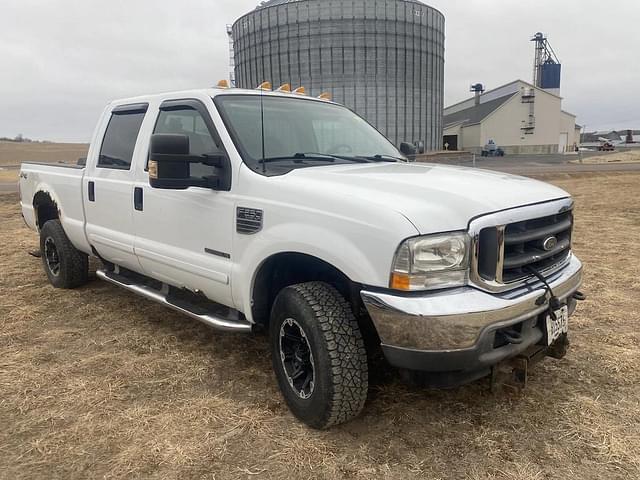 Image of Ford F-250 equipment image 2