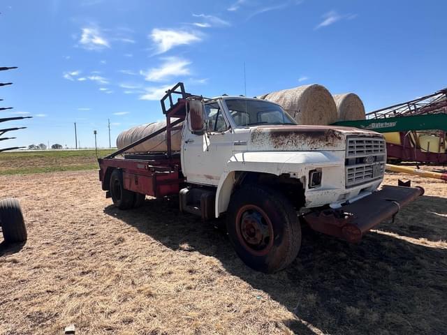 Image of Ford F-250 equipment image 2