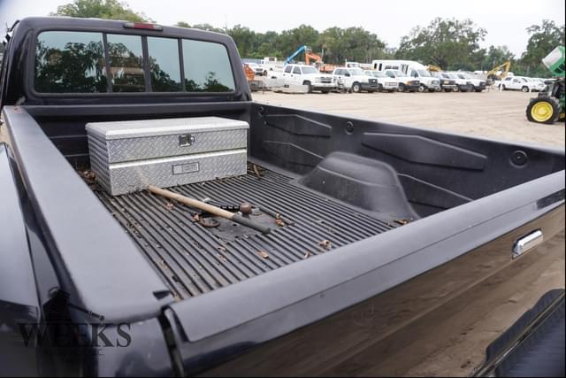 Image of Ford F-350 equipment image 4