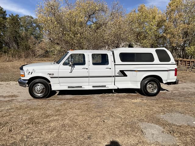 Image of Ford F-350 equipment image 1