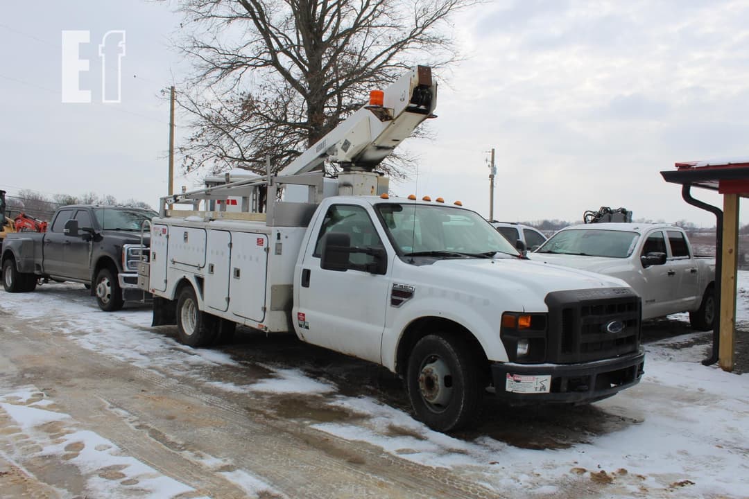 Image of Ford F-350 Primary image