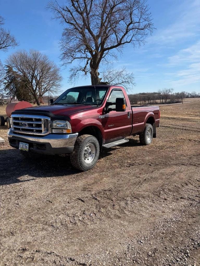2000 Ford F-350 Equipment Image0