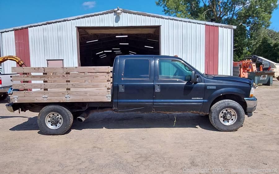 Image of Ford F-350 Primary Image