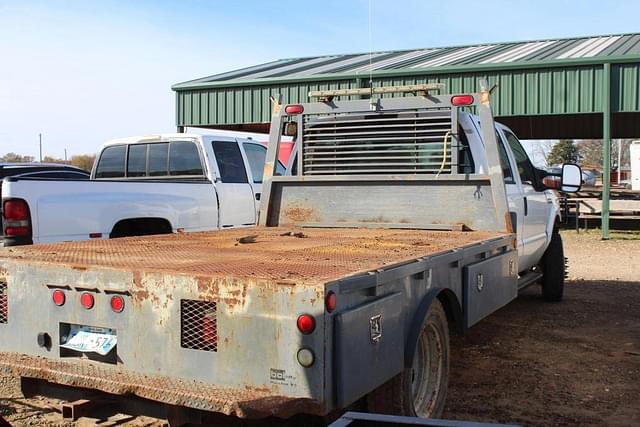 Image of Ford F-450 equipment image 2