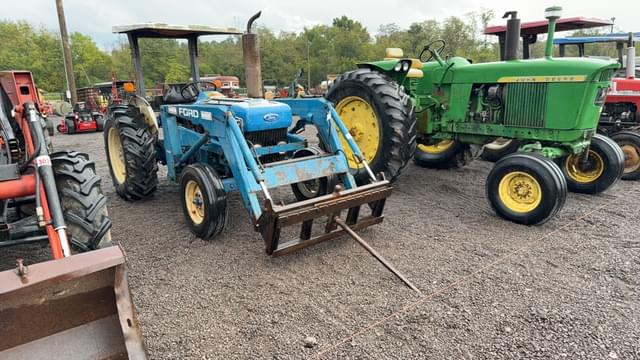 Image of Ford 4630 equipment image 2