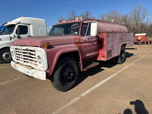 Image of Ford F-600 equipment image 1