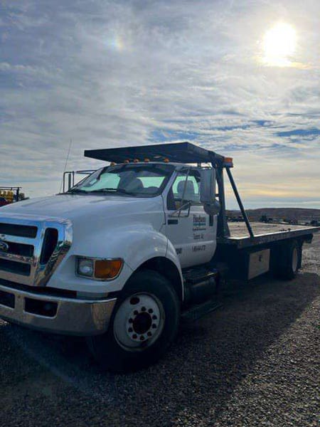 Ford F-750 Equipment Image0