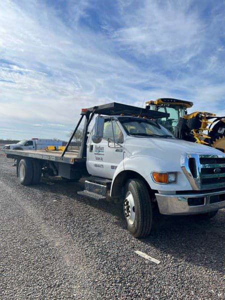 Image of Ford F-750 equipment image 1