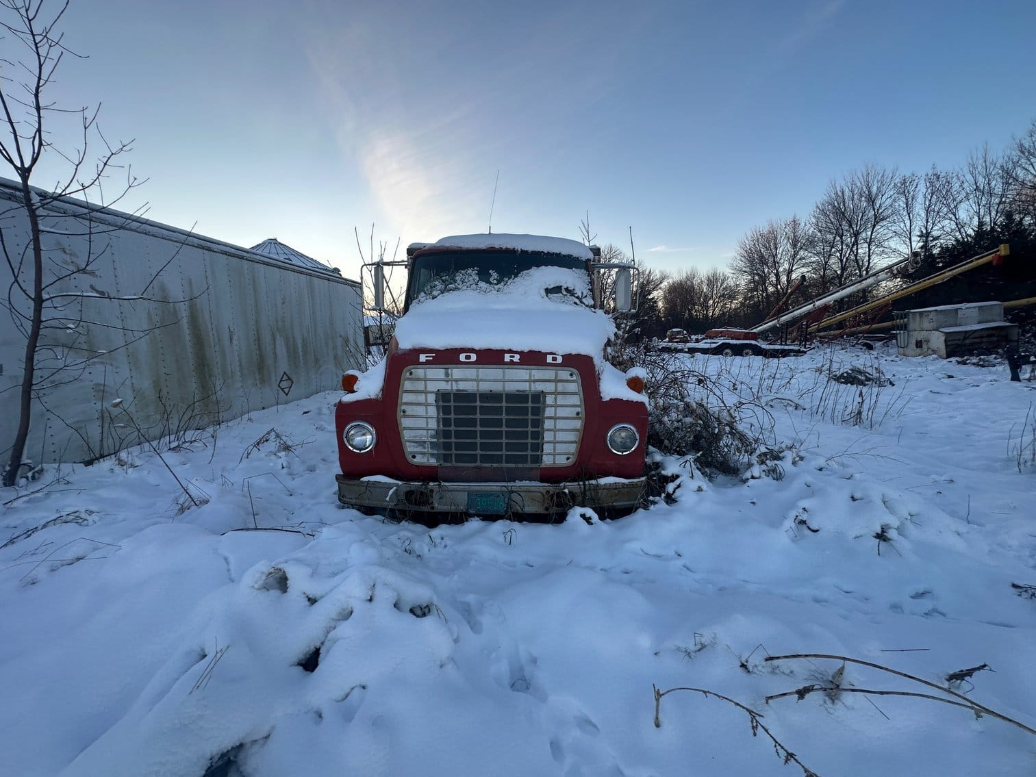 Ford F-750 Equipment Image0
