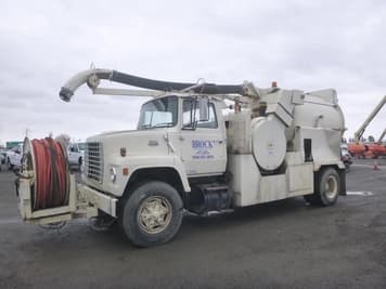 Main image Ford F-8000