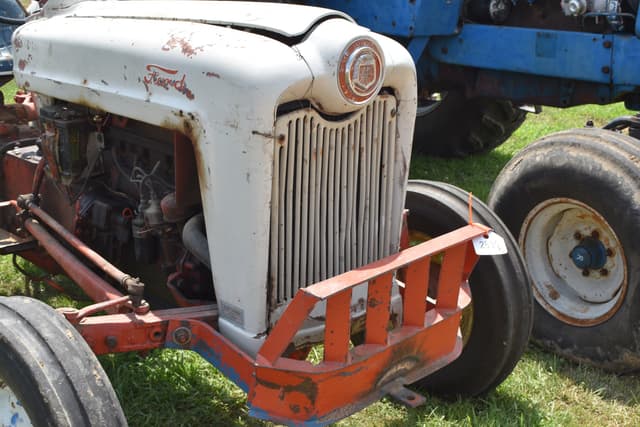 Image of Ford Golden Jubilee equipment image 3